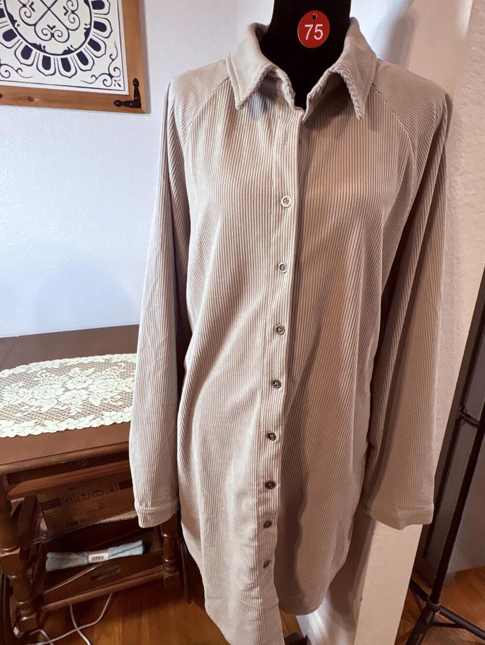Layering 2XL Beige Waffle Knit Button Up Shacket Oversized Lightweight Cardigan